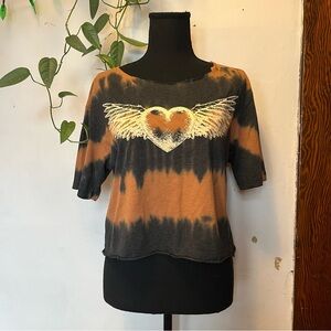 No Boundaries Distressed Tie Dye Heart Wings Tee
